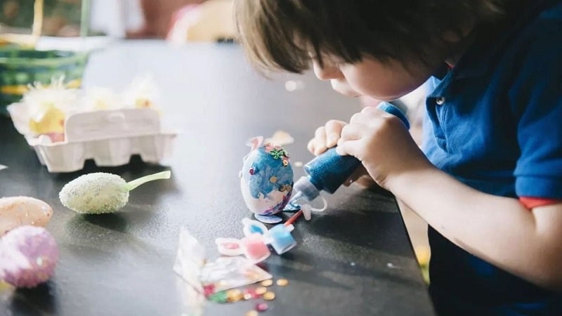 پاک کردن چسبصنعتی و چسب ناخنمصنوعی از روی لباس